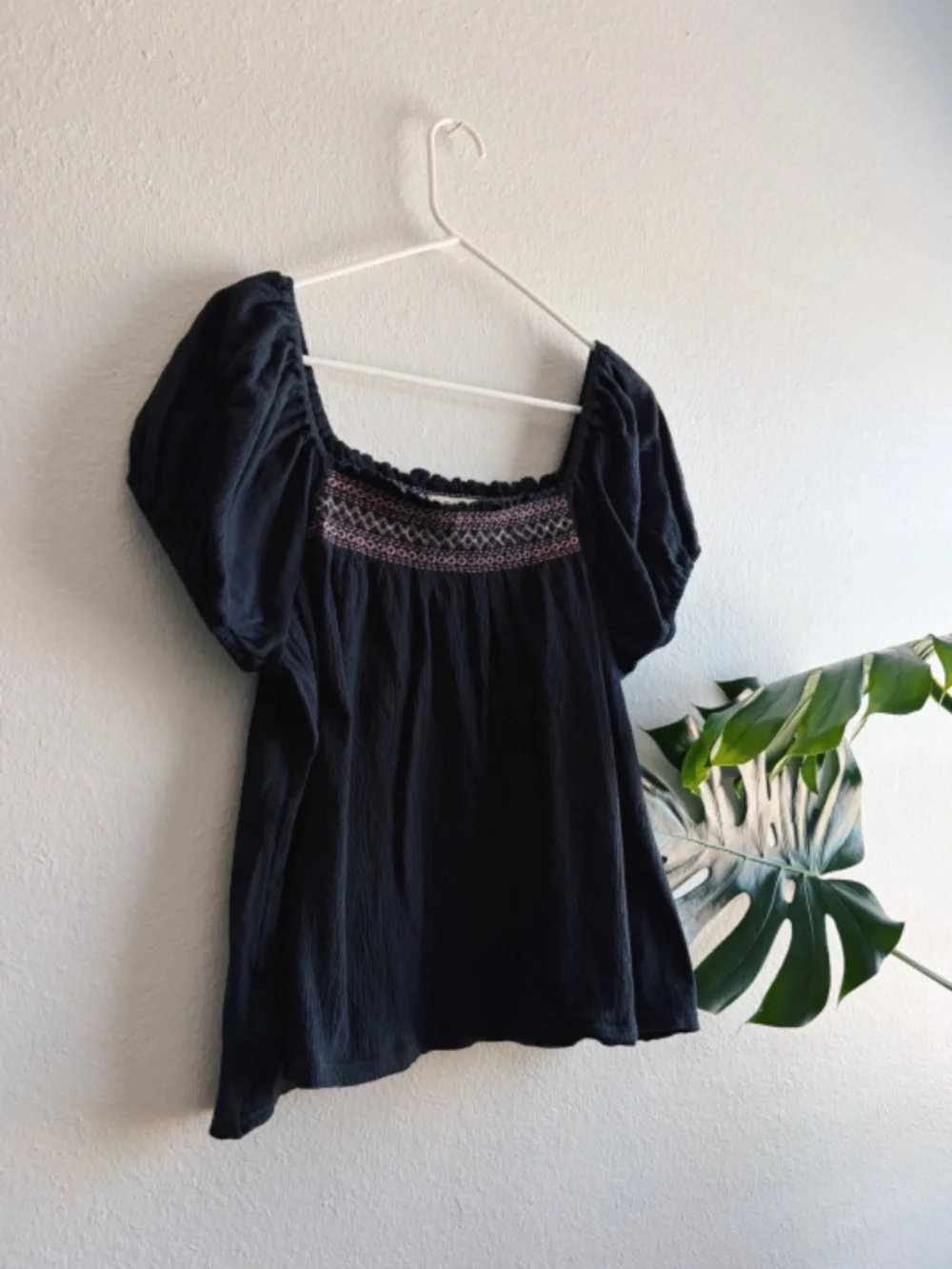 Madewell Black and Pink Embroidered Summer Peasant Blouse